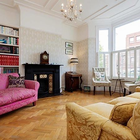فندق لندنفي  Vive Unique House Colet Gardens- West Kensington المظهر الخارجي الصورة